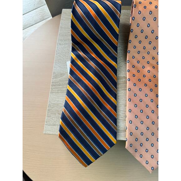 Roundtree & Yorke Silk Ties – Set of 3 – Striped, Geometric, and Patterned - Picture 4 of 16